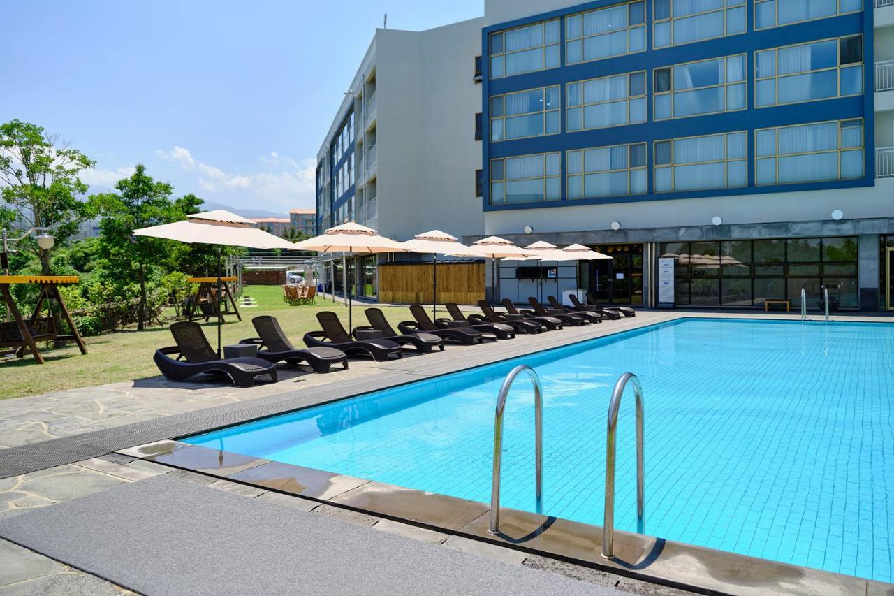 Shin Shin Hotel Jeju City Экстерьер фото