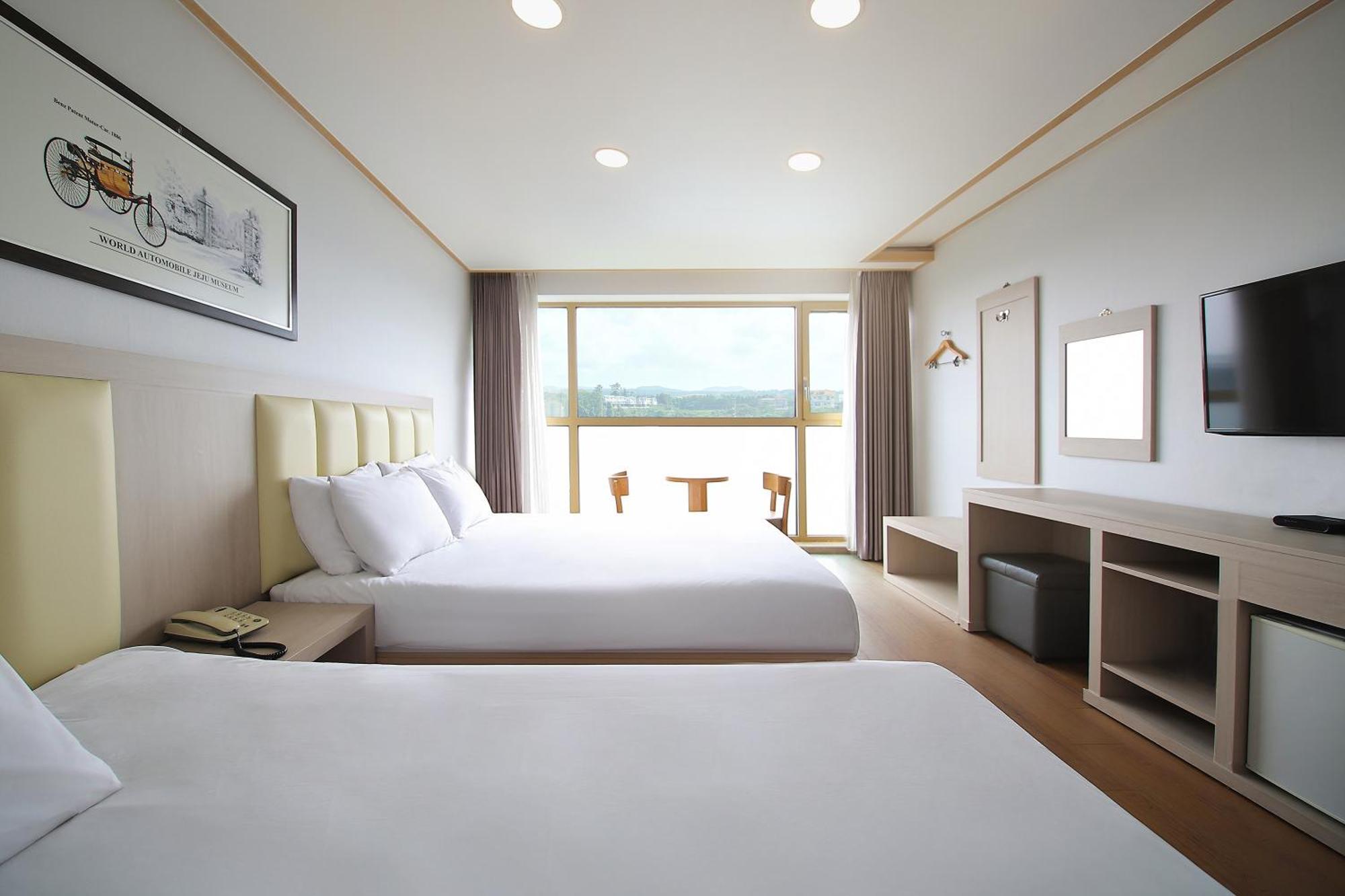Shin Shin Hotel Jeju City Экстерьер фото