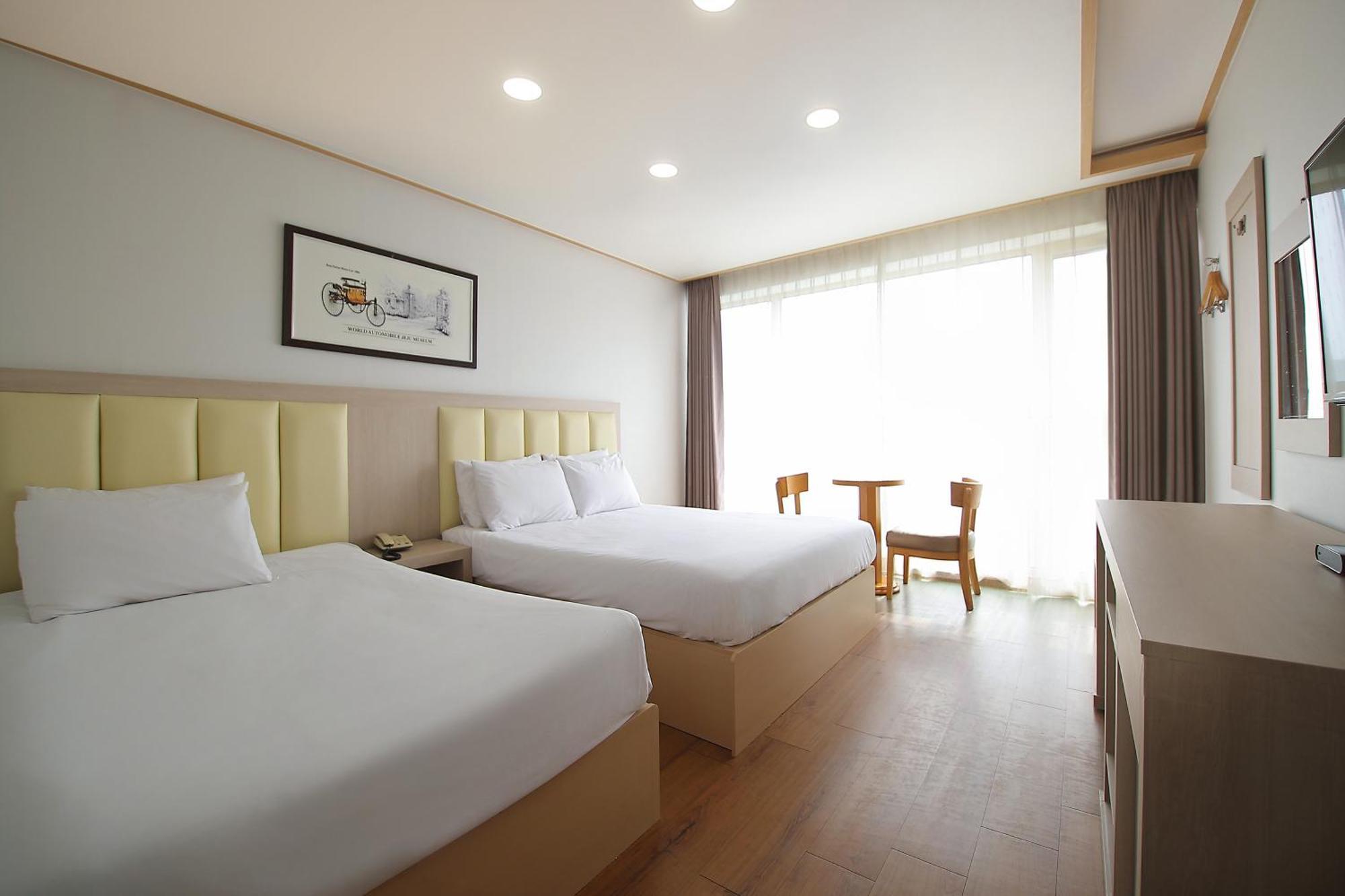 Shin Shin Hotel Jeju City Экстерьер фото